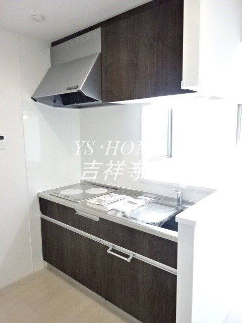 ヴェルデ三鷹 キッチン