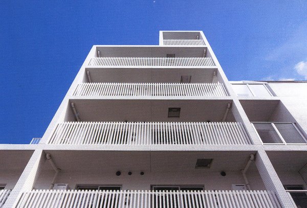 コンフォリア中野 外観