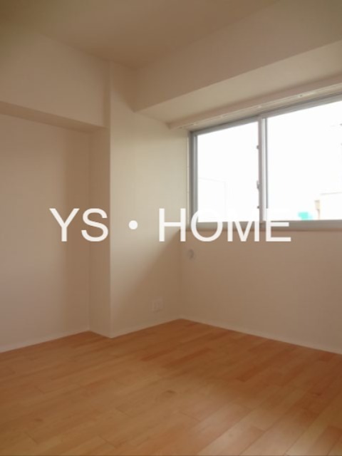 京王府中テラス ベッドルーム