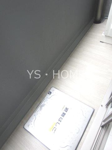 アヴァンカーサ三鷹 ベランダ