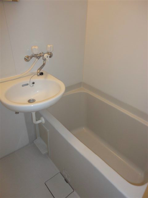 バークリーヒルズ 風呂画像