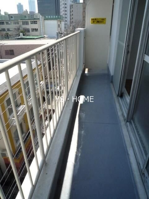 マンションVIP中野坂上 ベランダ