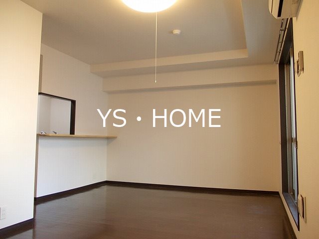 ホーメイビルディング リビング