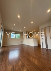 前原町3丁目貸家 リビング