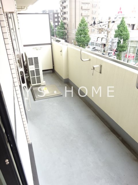 ツイン・アベニュー ベランダ