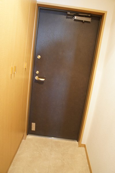 藤和シティスクエア三鷹駅前 玄関