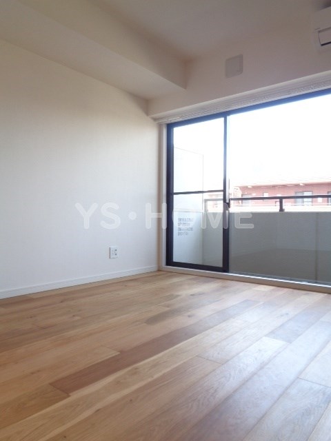 コンフォリア西荻北 リビング