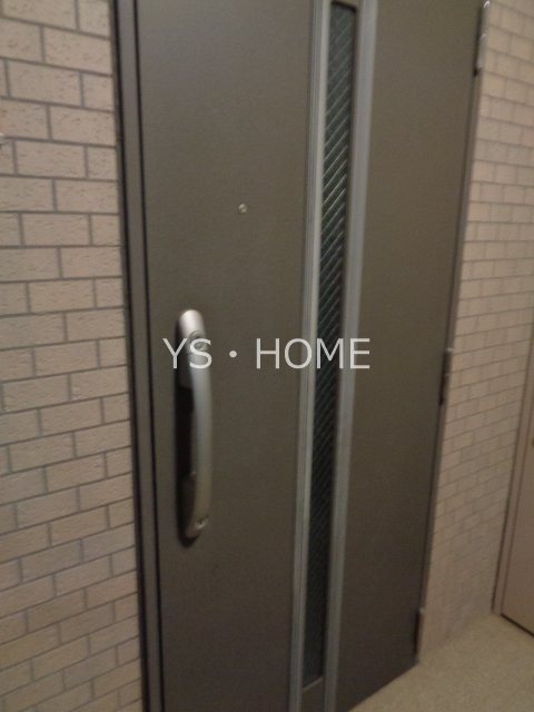 日神パレステージ井の頭公園西館  玄関