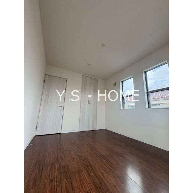 前原町３丁目貸家 ベッドルーム