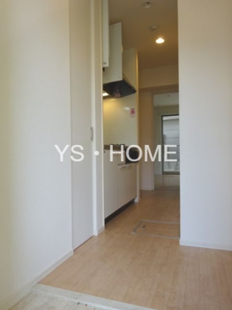 プリエ国分寺 玄関