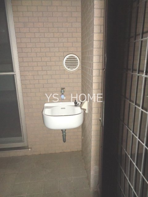 日神パレステージ井の頭公園西館  ベランダ