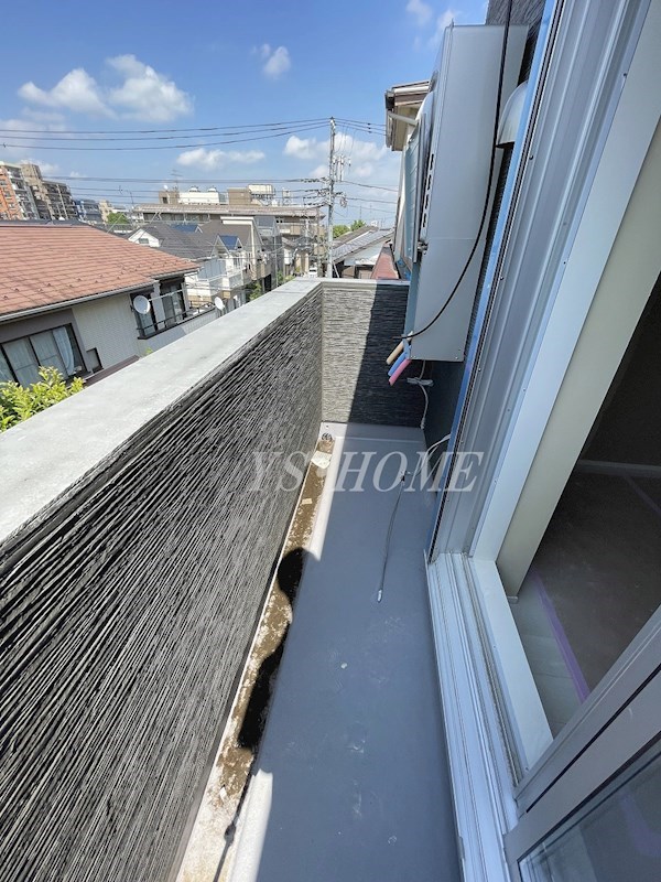 カインドネス武蔵関 ベランダ