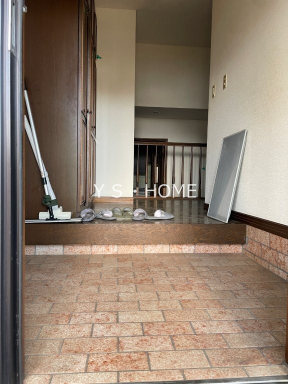 西元町3丁目戸建 玄関