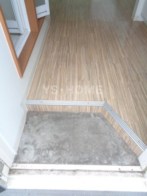 メゾン・ド・パルク 玄関