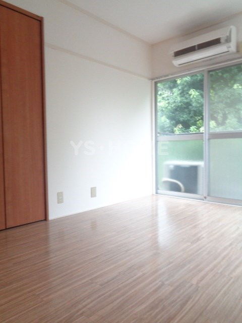 メゾン・ド・パルク ベッドルーム