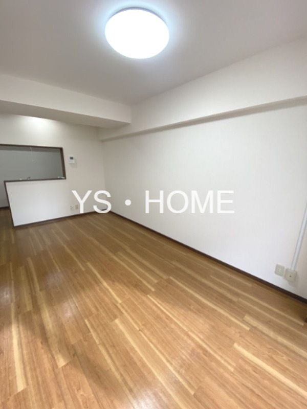 コーポ日月居 リビング