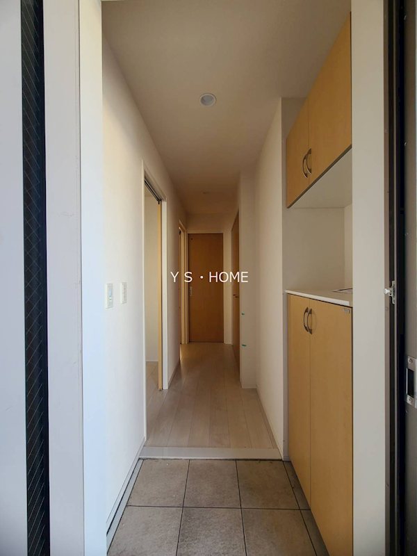 ルミナス国立Ⅰ 玄関