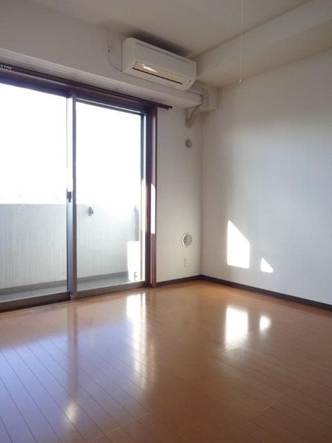 リスペクト　スリー ベッドルーム