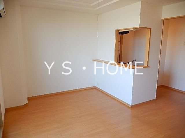 プラウディア天神 リビング