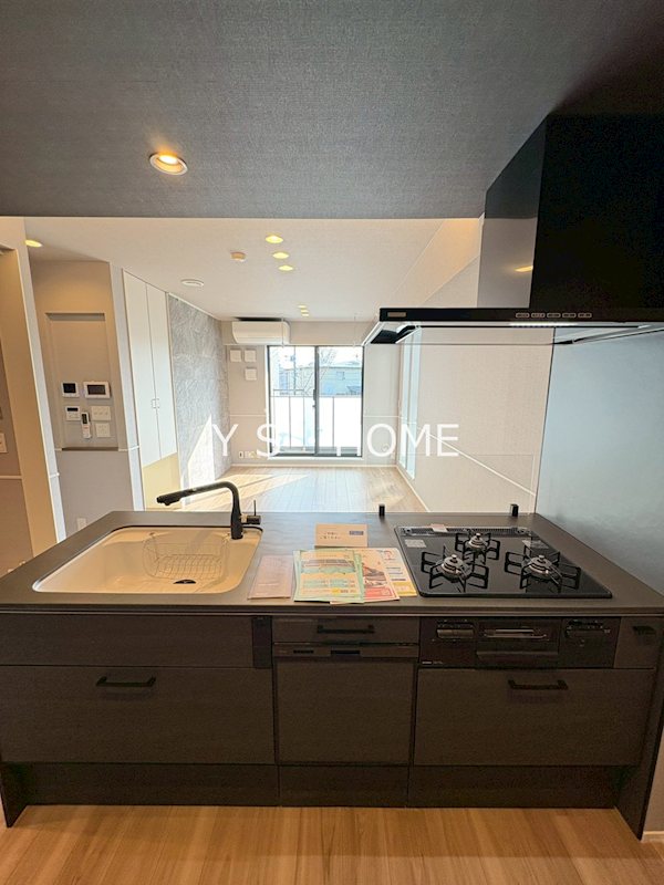 ザ・カリフォルニアレジデンス キッチン