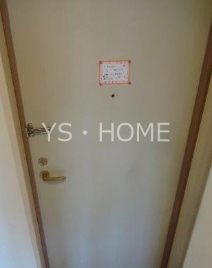 ル・プランタン 玄関