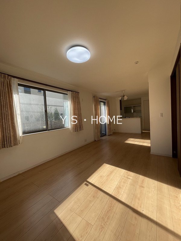 小平市回田町戸建 リビング