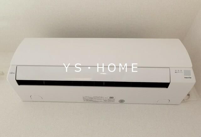 ヒカルサ西東京向台イースト リビング