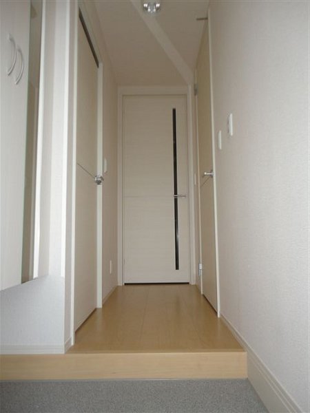 サンライズ花澤台Ｌ  玄関