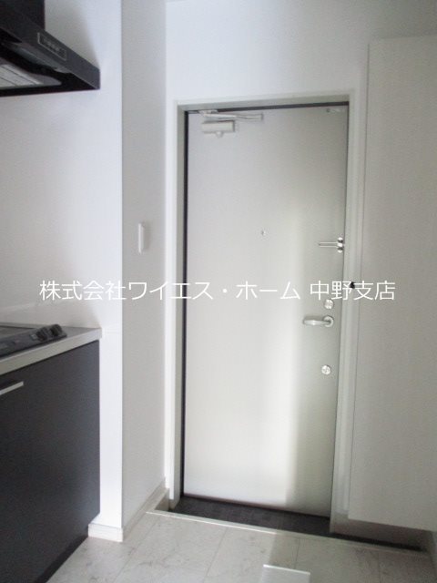 オリーブレジデンス東中野 玄関