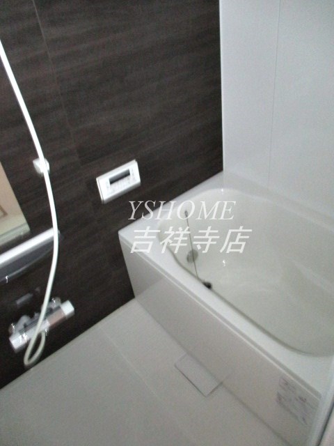 La　Stella 風呂画像