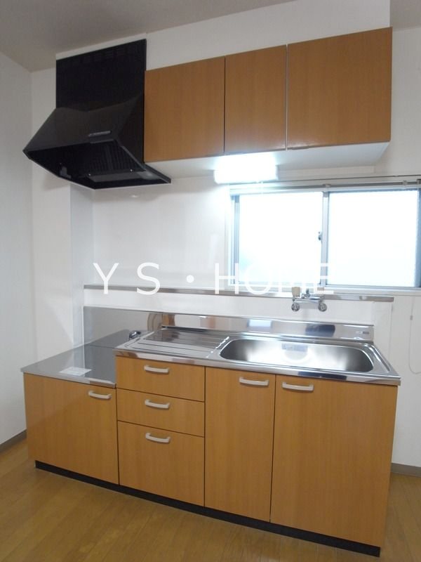 ホワイトビル キッチン