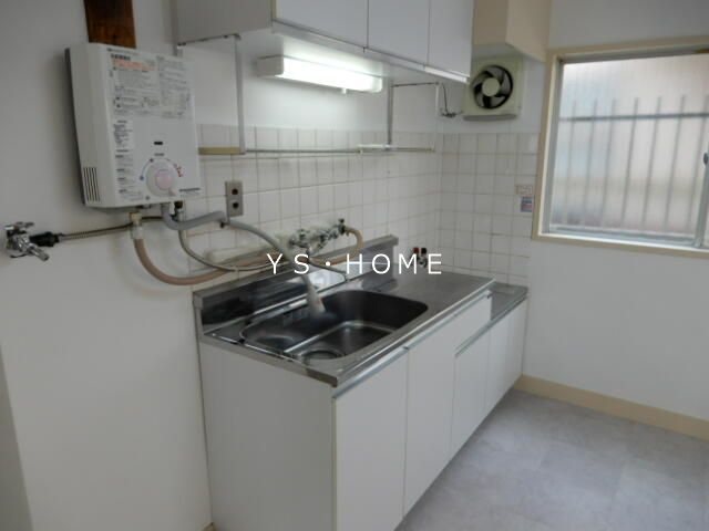 ラ・プラージュⅢ キッチン