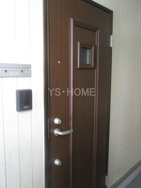 グランビル清水 玄関