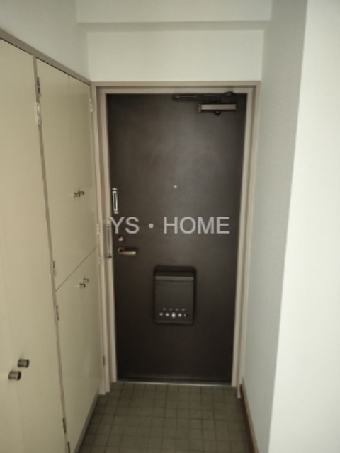 チェレスタＴ小金井 玄関