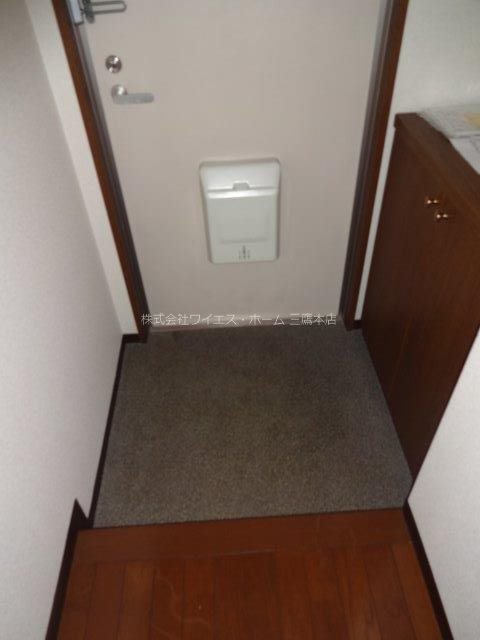 クレール秀光  玄関