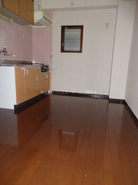 クレール秀光  リビング