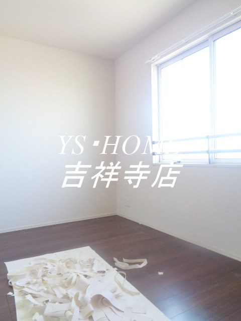 ルシード井の頭 ベッドルーム