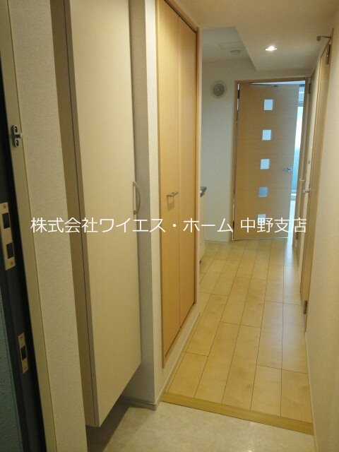 ラ・セリーナ中野K・M・H 玄関