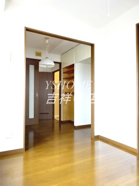 オードシュール その他10