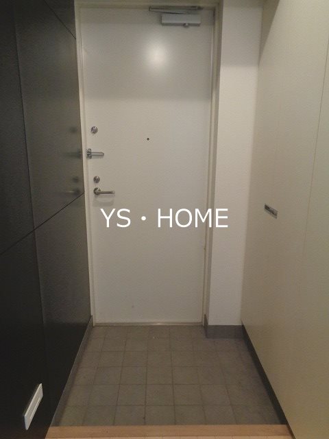 アールレジデンス東中野 玄関