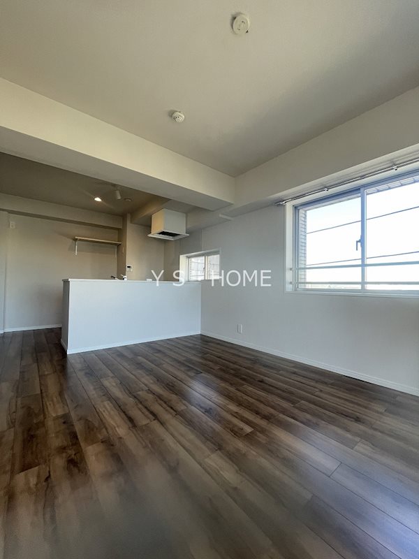 ロイヤルキャステージ恋ヶ窪 リビング