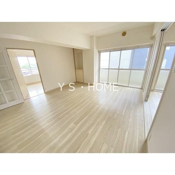 チェレスタＴ小金井 リビング