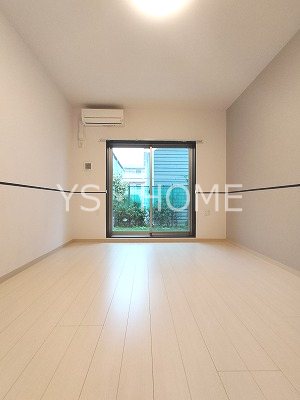 ハイツけやき七番館  リビング