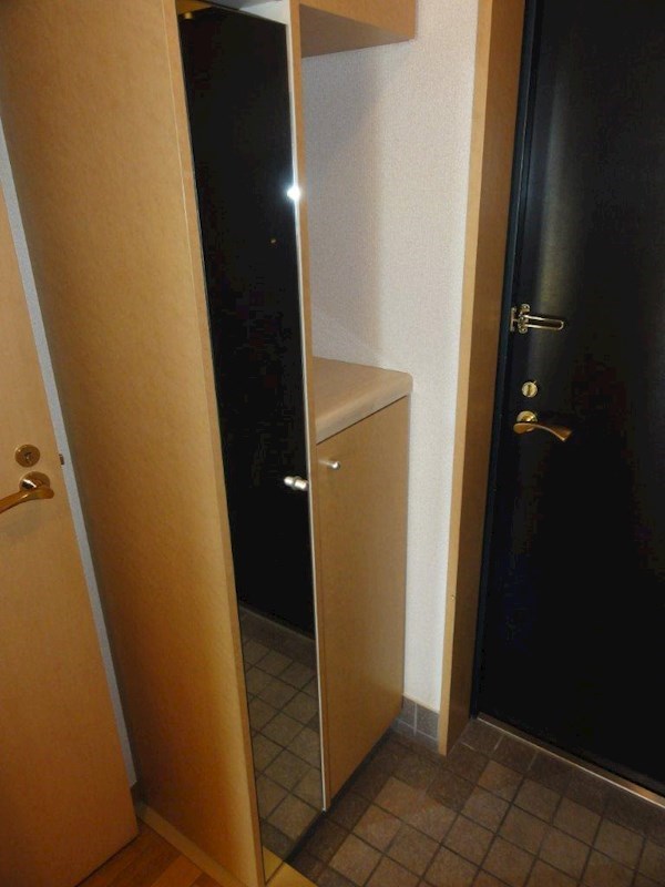 K&amp;rsquo;S新中野   玄関