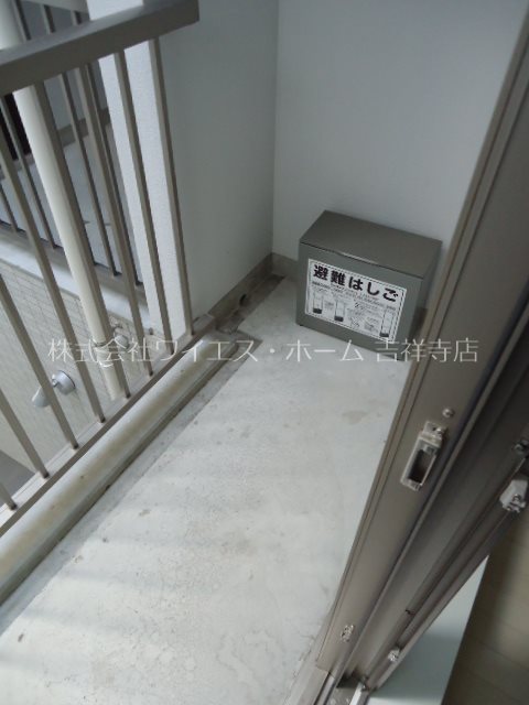 ライフ・コート武蔵関 ベランダ