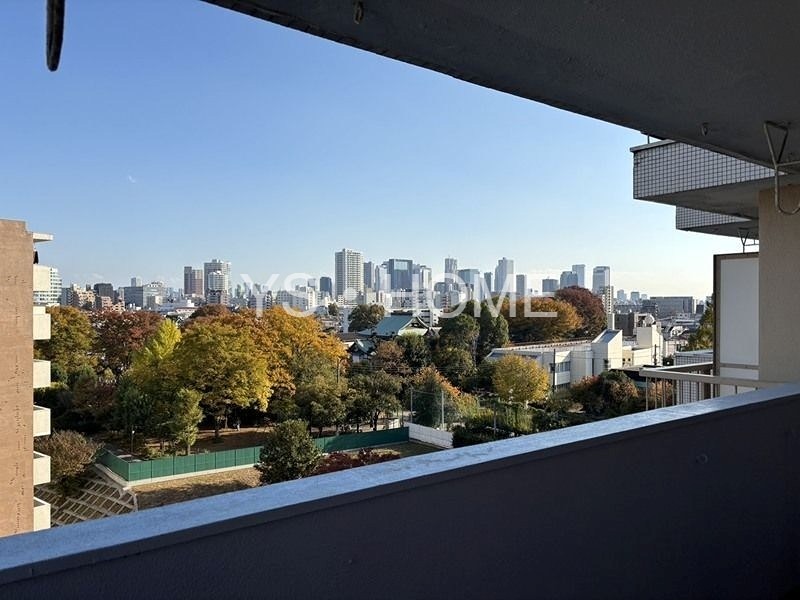 上高田4丁目団地1号棟 ベランダ