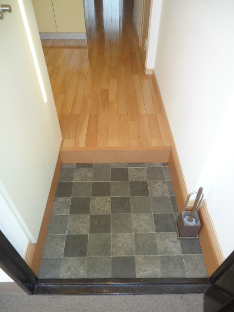 田中マンション 玄関