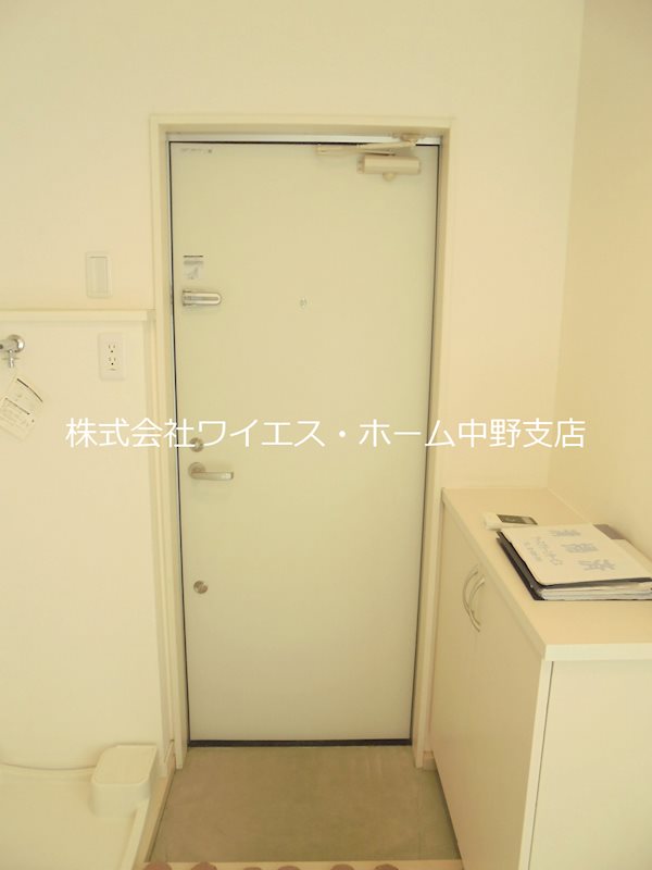 カーサ・リビエラ 玄関