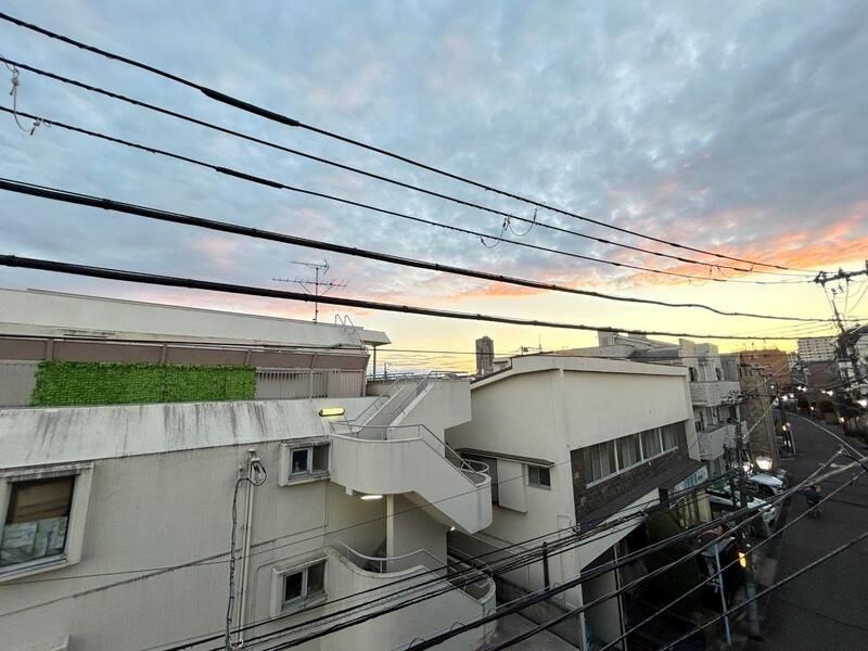 LiveFlat東高円寺Ⅱ  ベランダ