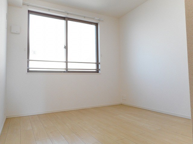 レフィナード ベッドルーム